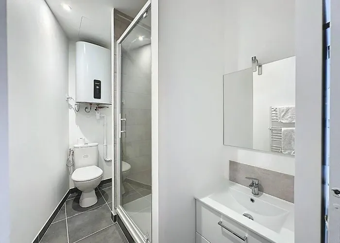 Cosy Studio, Centre Thomassin 3 *
